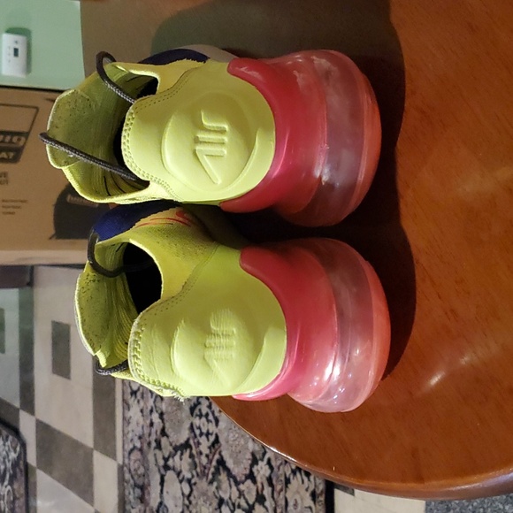 COPY - Nike airmax  multicolor tennis shoe sz 10. - Picture 4 of 5